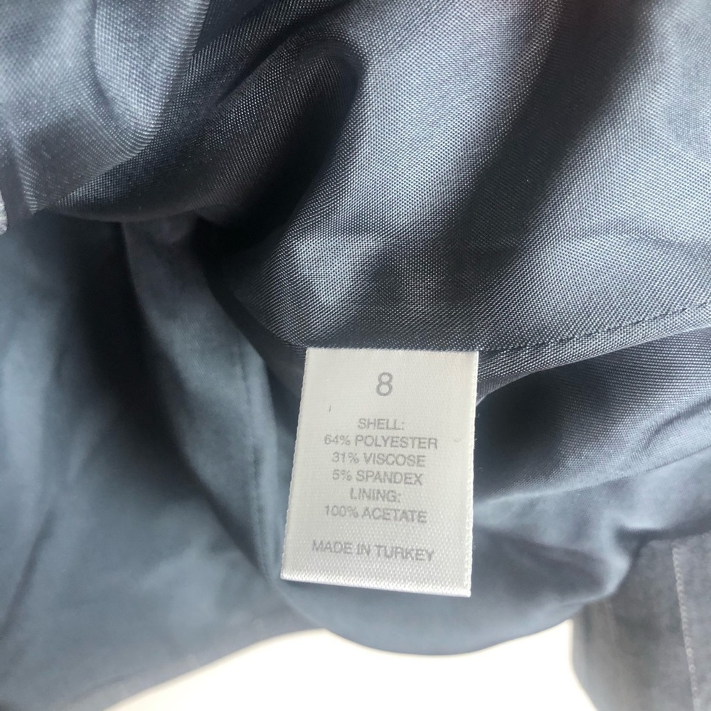 DKNY 🖤 Stripped Blazer - Picture 3 of 5